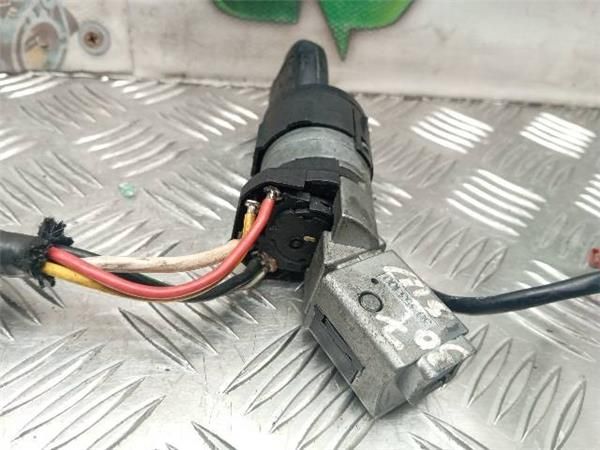 CLAUSOR Peugeot 307 1.6 HDI SW CLIM (S1)(2001-2005) (80 KW) - 28983 / 9HY