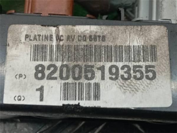 MANDO ELEVALUNAS Renault Espace 2.0 DCI IV (JK) 150CV (2006-2015) (110 KW) - 28994 / M9RA7