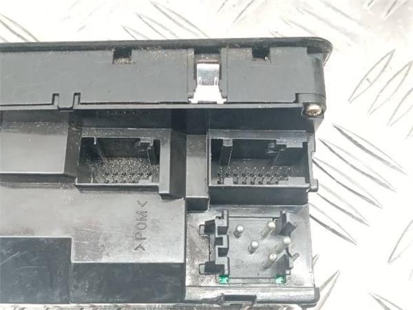MANDO ELEVALUNAS BMW 525 2.5 TD (E39) (1995-2003) 163CV (120 KW) - 29012 / 256D1