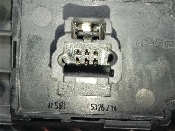 MANDO ELEVALUNAS Peugeot 307 2.0 HDI XS (66 KW) - 29046 / RHY