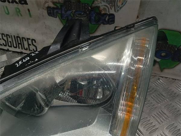 FARO DEL. IZDO. Ford Focus 1.6 G II (DA) 101CV (2004-2012) (74 KW) - 29097 / HWDA