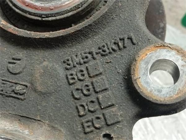 MANGUETA DEL. IZDA. Volvo V50 2.0 D (MW) 136CV (2004-2010) (100 KW) - 29325 / D4204T
