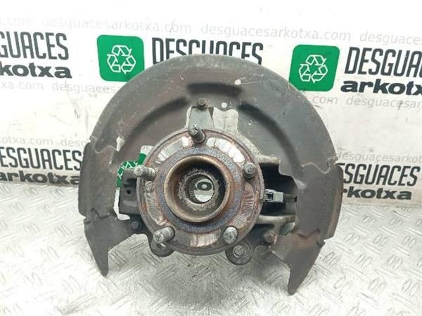 MANGUETA DEL. DCHA. Volvo V50 2.0 D (MW) 136CV (2004-2010) (100 KW) - 29326 / D4204T