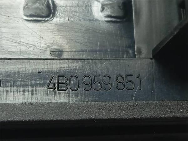 MANDO ELEVALUNAS Audi A6 2.5 TDI (180CV) [2000 2005] (132 KW) - 29406 / AKE