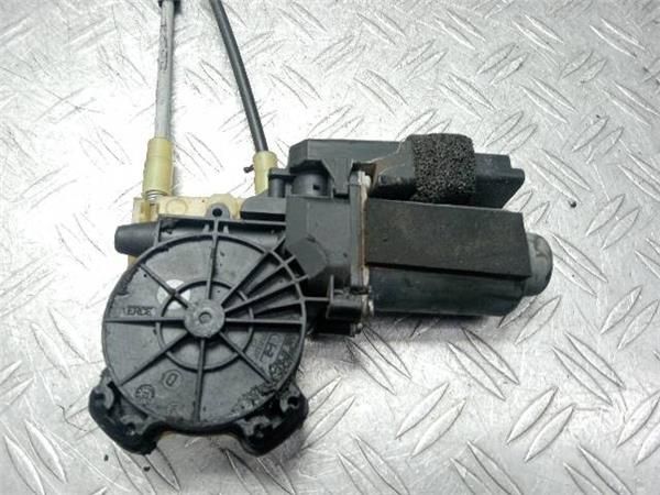 MOTOR ELEVALUNAS DEL. IZDO. Renault Megane 1.6 G II FAMILIAR (113CV) (2002 2008) (83 KW) - 29518 / K4M T7