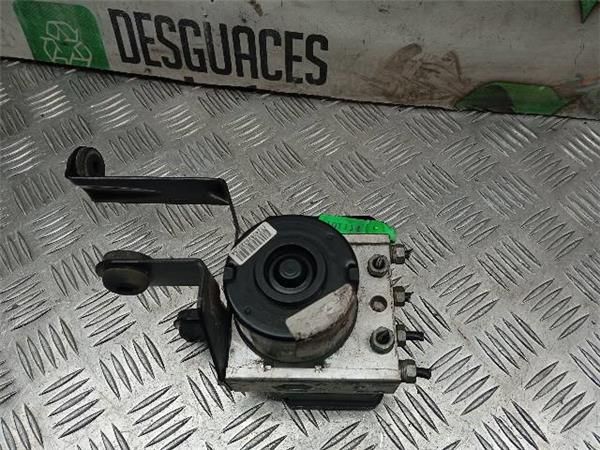 NUCLEO ABS Ford Focus 1.6 G II (DA) 101CV (2004-2012) (74 KW) - 29546 / HWDA