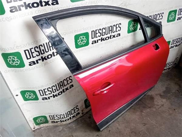 PUERTA DEL. DCHA. Renault Clio 1.2 G IV (5R) 73CV (2012-2021) (54 KW) - 29556 / D4FD7