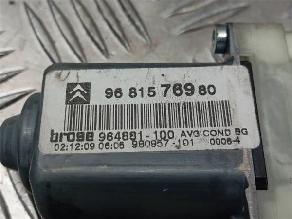 MOTOR ELEVALUNAS DEL. IZDO. Citroen C4 1.4 G COUPE (88CV) (2004 2011) (65 KW) - 29777 / KFU