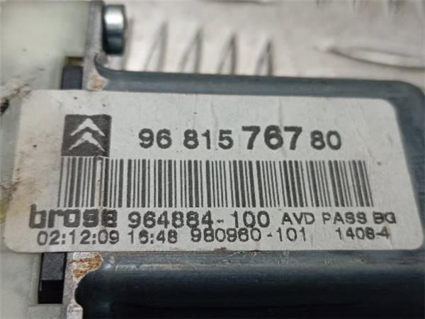 MOTOR ELEVALUNAS DEL. DCHO. Citroen C4 1.4 G COUPE (88CV) (2004 2011) (65 KW) - 29778 / KFU