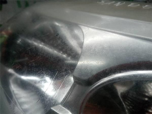 FARO DEL. IZDO. Dacia Sandero 1.2 G (75CV) (2008 2022) (55 KW) - 29827 / D4F732