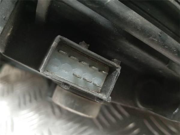 FARO DEL. DCHO Opel Corsa 1.3 CDTI D 90CV (2006-2011) (66 KW) - 29898 / Z13DTH