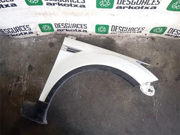 ALETA DEL. DCHA. Ford Kuga 2.0 TDCI I 136CV (2008-2012) (100 KW) - 29979 / G6DG