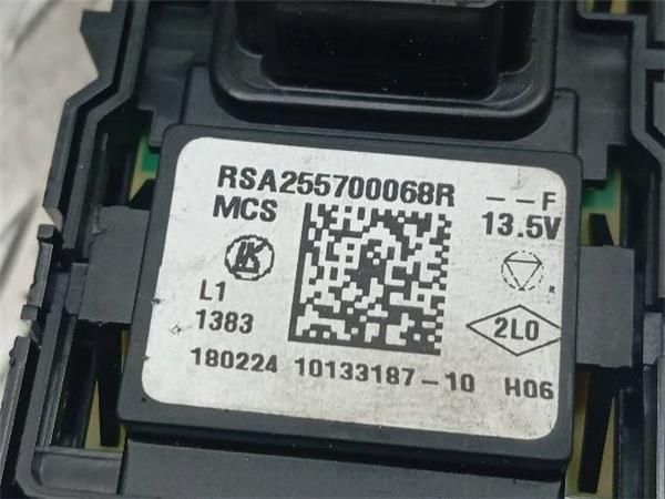 MANDO ELEVALUNAS Renault Clio 1.2 G IV (5R) 73CV (2012-2021) (54 KW) - 30050 / D4FD7