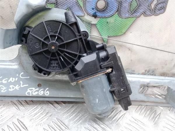 MOTOR ELEVALUNAS DEL. IZDO. Renault Scenic 1.6 G GRAND II (JM) 112CV (2005-2008) (82 KW) - 30125 / K4M97