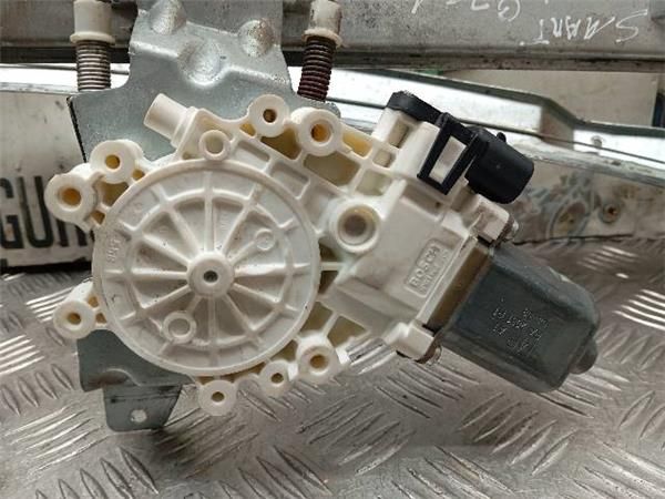 MOTOR ELEVALUNAS DEL. IZDO. Smart Forfour 1.1 G (454) 75CV (2004-2006) (55 KW) - 30235 / 134910