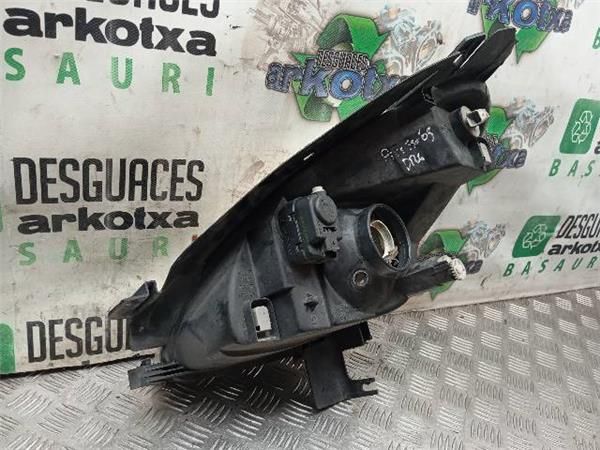 FARO DEL. DCHO Citroen Xsara 1.6 HDI PICASSO (CH) 90CV (2005-2011) (66 KW) - 30442 / 9HX