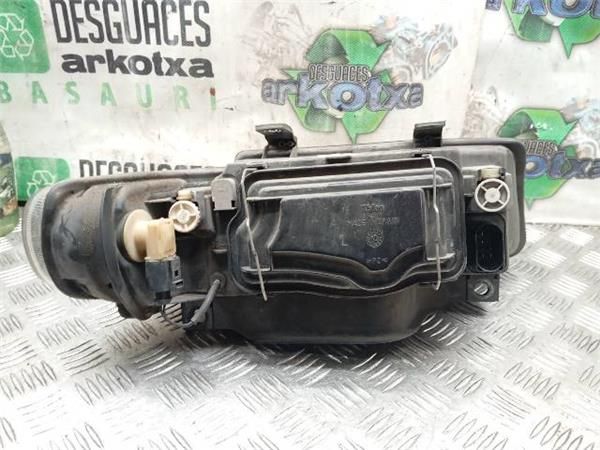 FARO DEL. IZDO. Seat Toledo 1.6 G II (105CV) [2000 2006) (77 KW) - 30586 / BCB