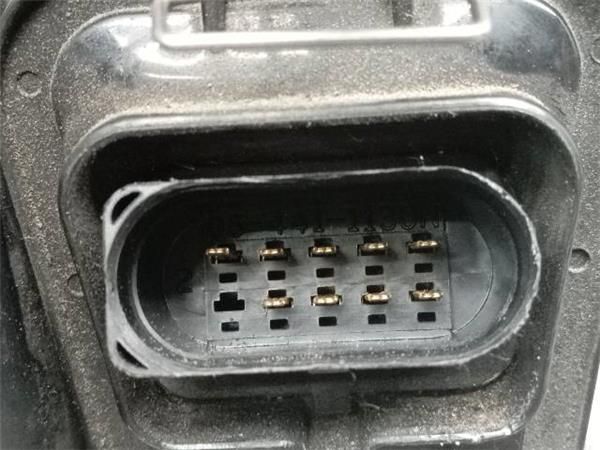 FARO DEL. IZDO. Volkswagen Golf 1.6 G IV (1J1) 101CV (1997-2004) (74 KW) - 30676 / AKL