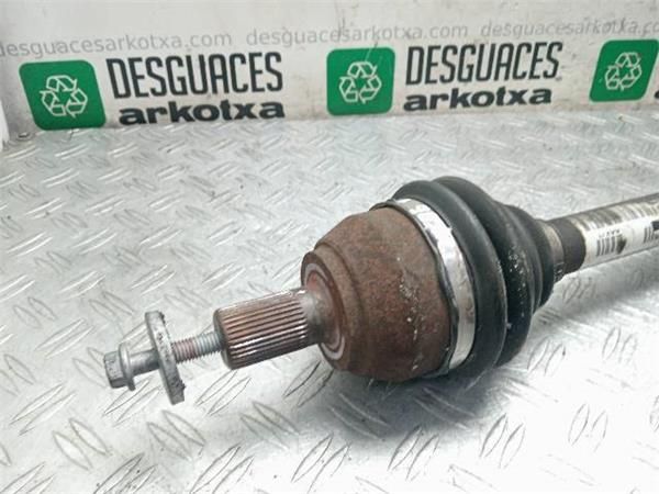 TRANSMISION DEL. DCHA. Ford Focus 1.6 G II (100CV) (2004 2012) (74 KW) - 30762 / SHDA