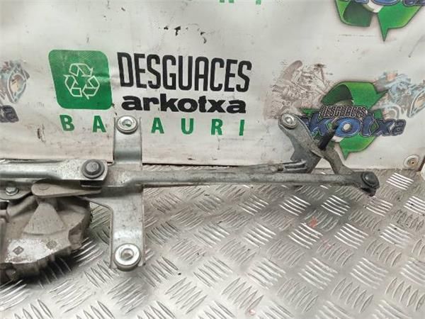 MOTOR LIMPIAPARABRISAS DEL. Mercedes Vito 2.2 CDI 111 (639.6) 109CV (2003-2010) (80 KW) - 30805 / 646982