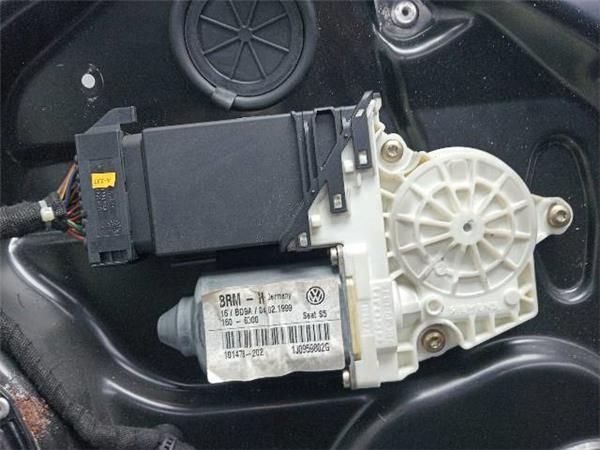 ELEVALUNAS ELECTRICO DEL. DCHO. Seat Toledo 1.9 TDI II (1M2) 110CV (1998-2004) (81 KW) - 30809 / AHF
