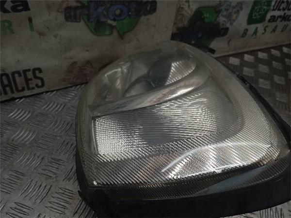 FARO DEL. IZDO. Opel Corsa 1.7 DTI C (75CV) (2000 2009) (55 KW) - 30840 / Y17DT