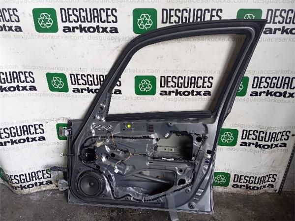 PUERTA DEL. DCHA. Suzuki SX4 1.9 DDIS (EY) 4X4 FAM. 120CV (2006-...) (88 KW) - 30859 / D19AA