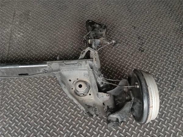 PUENTE TRA. Renault Clio 1.2 G IV (5R) 73CV (2012-2021) (54 KW) - 30979 / D4FD7