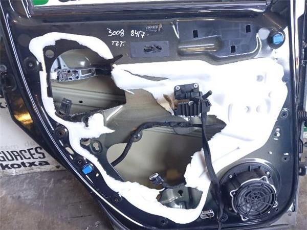 PUERTA TRA. IZDA. Peugeot 3008 1.6 HDI I (0U) 109CV (2009-2016) (80 KW) - 31024 / 9HZ O 9H01