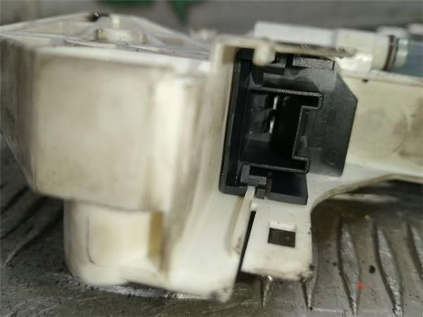 MOTOR ELEVALUNAS DEL. DCHO. Audi A6 2.0 TDI 4G2 4GC (C7) 190CV (2013 2018) (140 KW) - 31152 / CNH