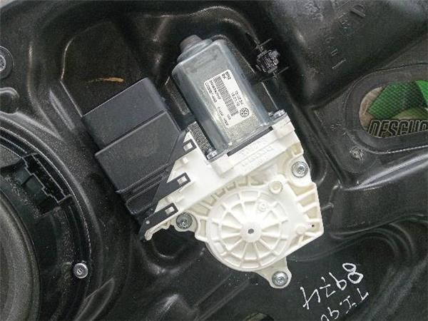 MOTOR ELEVALUNAS TRA. DCHO. Volkswagen Tiguan 2.0 TDI 140CV) (2008 2018) (103 KW) - 31319 / CFF