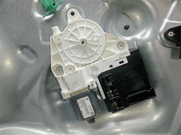 MOTOR ELEVALUNAS DEL. DCHO. Volkswagen Tiguan 2.0 TDI 140CV) (2008 2018) (103 KW) - 31320 / CFF