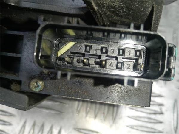 CERRADURA PUERTA TRA. IZDA. Ford Fiesta 1.3 G V (69CV) (2001 2008) (51 KW) - 31331 / A9JA