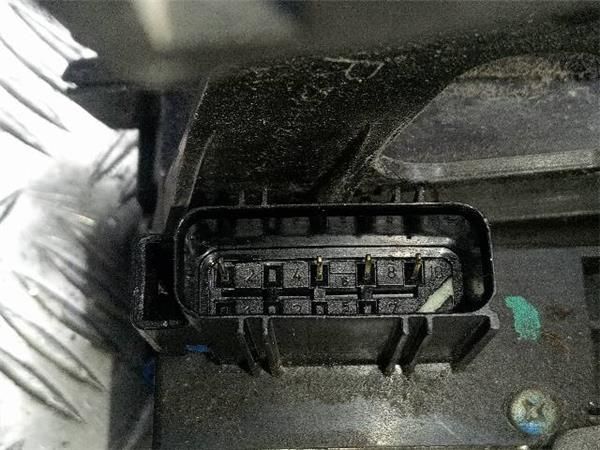 CERRADURA PUERTA TRA. DCHA. Ford Fiesta 1.3 G V (69CV) (2001 2008) (51 KW) - 31350 / A9JA