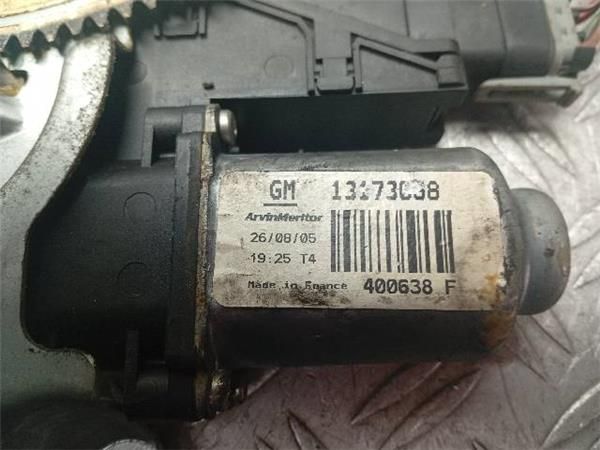 MOTOR ELEVALUNAS DEL. IZDO. Opel Combo 1.3 CDTI (69CV) (2005 2022) (51 KW) - 31416 / Z13DT