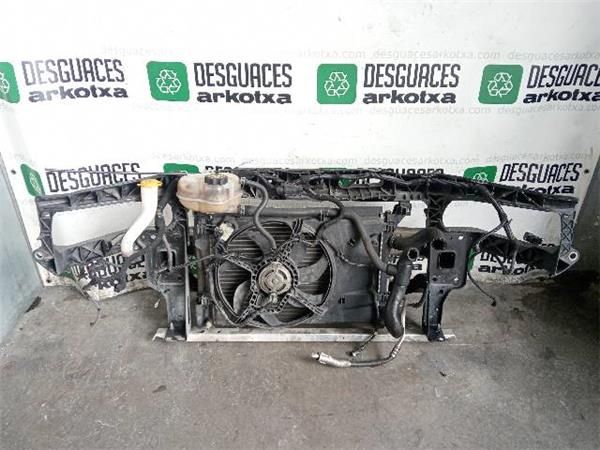 FRENTE DELANTERO Opel Corsa 1.4 G D 90CV (2006-2014) (66 KW) - 31435 / Z14XEP