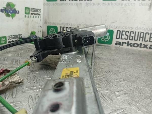 ELEVALUNAS ELECTRICO DEL. DCHO. Opel Corsa 1.4 G D 90CV (2006-2014) (66 KW) - 31471 / Z14XEP