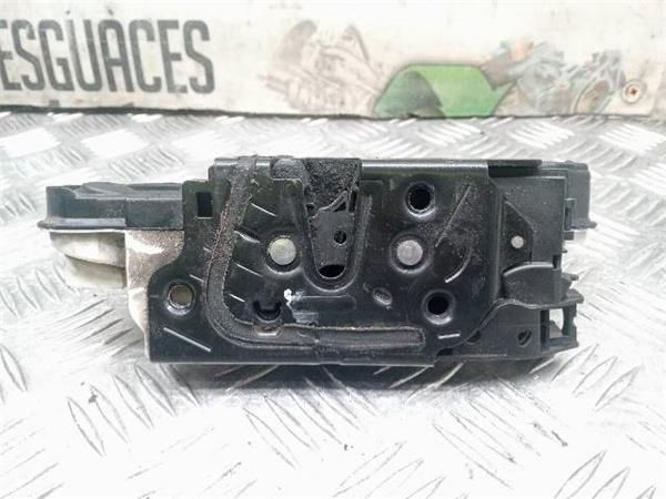 CERRADURA PUERTA DEL. IZDA. Seat Ibiza 1.9 TDI IV (6J5) 90CV (2008-2010) (66 KW) - 31496 / BXJ