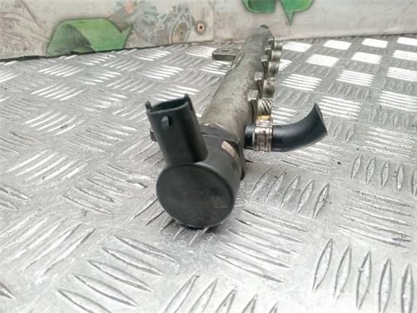 RAMPA INYECTORA Opel Zafira 1.9 CDTI B (M75) 150CV (2005-2015) (110 KW) - 31502 / Z19DTH