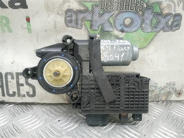 MOTOR ELEVALUNAS DEL. IZDO. Citroen C4 1.6 HDI PICASSO (80 KW) - 31621 / 9HZ