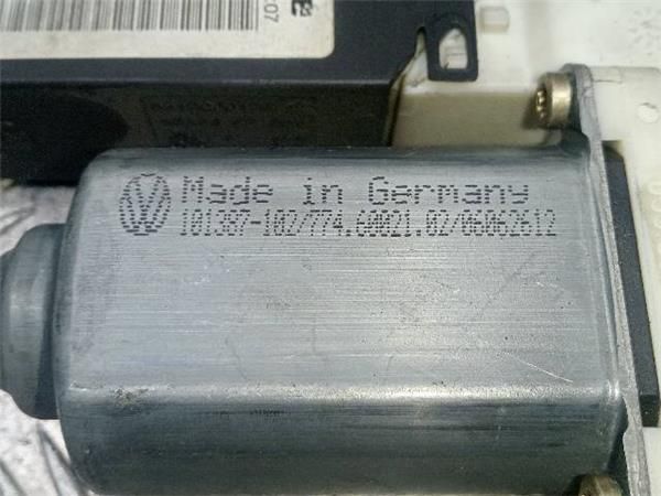 MOTOR ELEVALUNAS DEL. DCHO. Citroen C5 2.0 HDI (2001-2004) (80 KW) - 31625 / RHZ