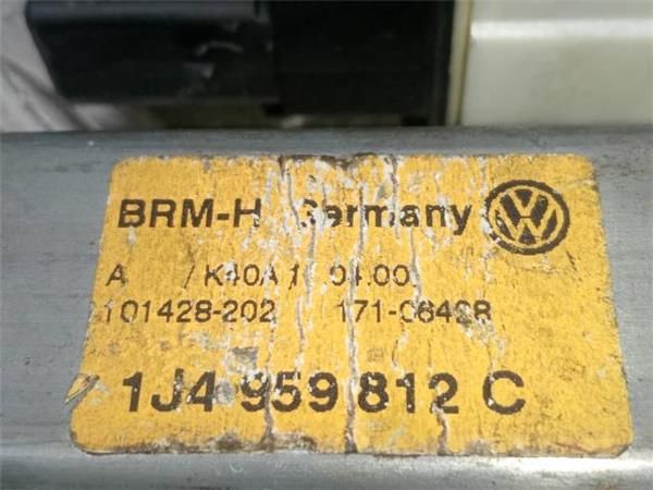 MOTOR ELEVALUNAS TRA. DCHO. Volkswagen Golf 1.6  (1J1) (77 KW) - 31627 / ATN