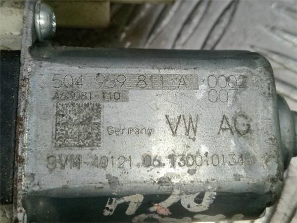 MOTOR ELEVALUNAS TRA. DCHO. Volkswagen Golf 1.2 TSI VII (63 KW) - 31630 / CJZ