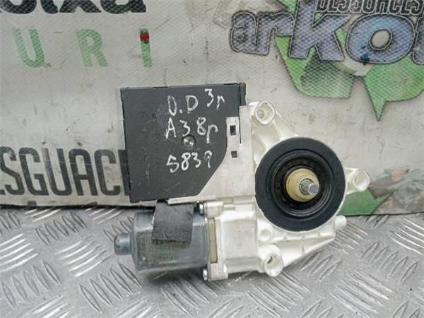 MOTOR ELEVALUNAS DEL. DCHO. Audi A3 1.8  (8P) (2003-2012) (118 KW) - 31635 / CDA