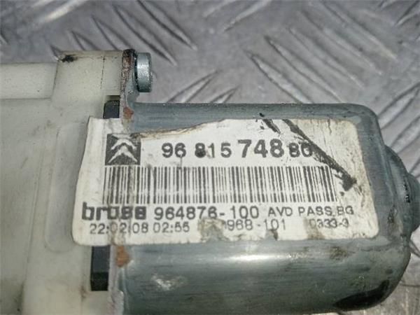 MOTOR ELEVALUNAS DEL. DCHO. Citroen C4 1.6 HDI VTS (66 KW) - 31639 / 9HX