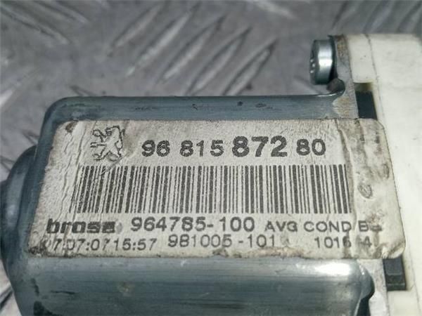MOTOR ELEVALUNAS DEL. IZDO. Peugeot 307 1.6 HDI SW (3H) 109CV (2003-2007) (80 KW) - 31644 / 9HZ