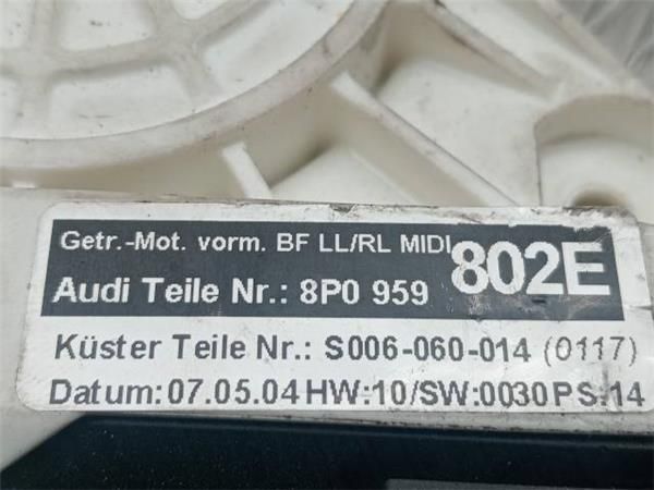 MOTOR ELEVALUNAS DEL. DCHO. Audi A3 2.0  (8P) (110 KW) - 31649 / AXW