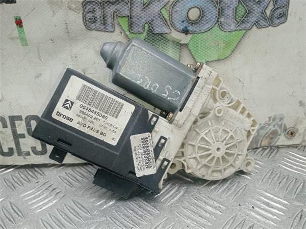 MOTOR ELEVALUNAS DEL. DCHO. Citroen C5 1.8 G I (115CV) (2001 2004) (85 KW) - 31656 / 6FZ