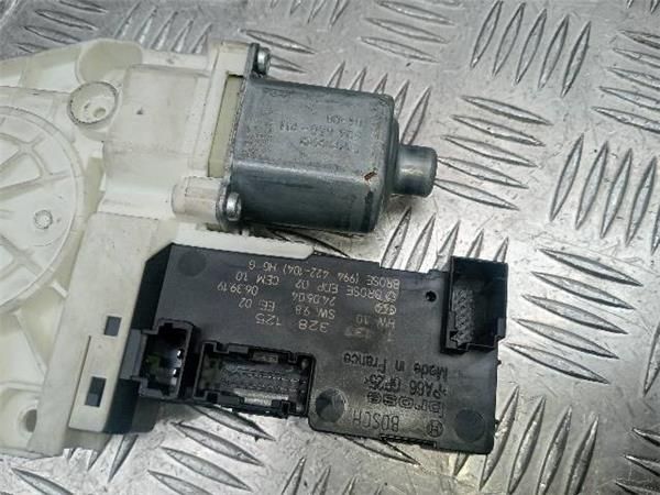 MOTOR ELEVALUNAS DEL. IZDO. Peugeot 407 2.0 HDI ST SPORT PK (100 KW) - 31664 / RHR