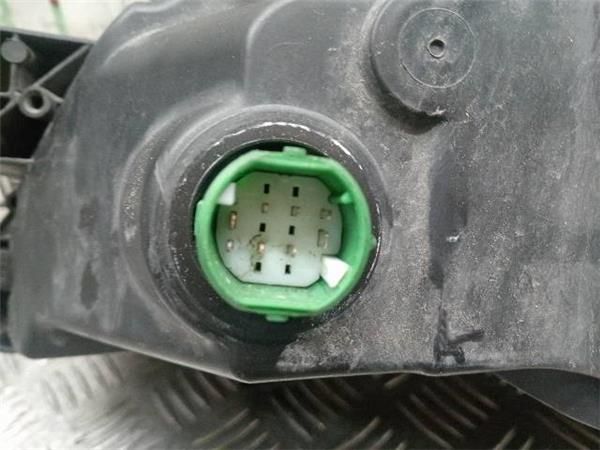 FARO DEL. DCHO Peugeot Boxer 2.0 HDI COMBI (U9) 110CV (2015-2019) (80 KW) - 31941 / AH03